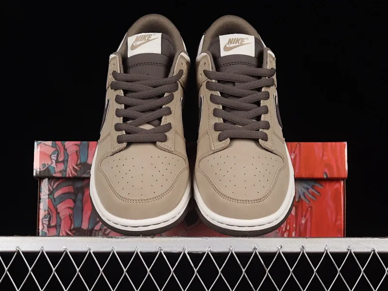 All Categories Nk SB Dunk Series Nk SB Dunk Low Low-top sneakers Otomo Katsuhiro x Nk SB Dunk Low "Steamboy OST" Creative customization collaboration Otomo Katsuhiro co-branded SB low-top sports and leisure sneakers LF0068-002